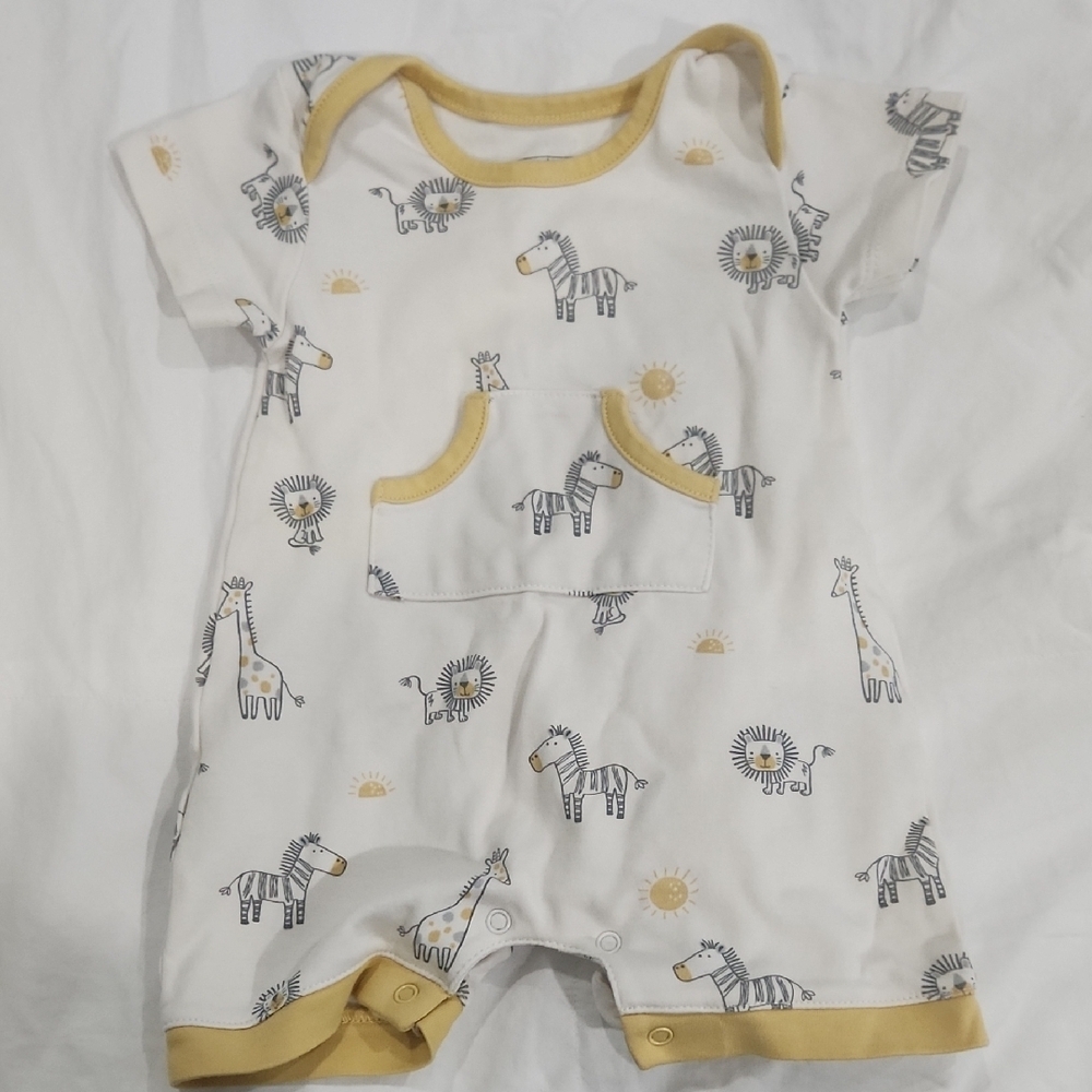 Kissy Love Baby Romper with Animal Print 0-3